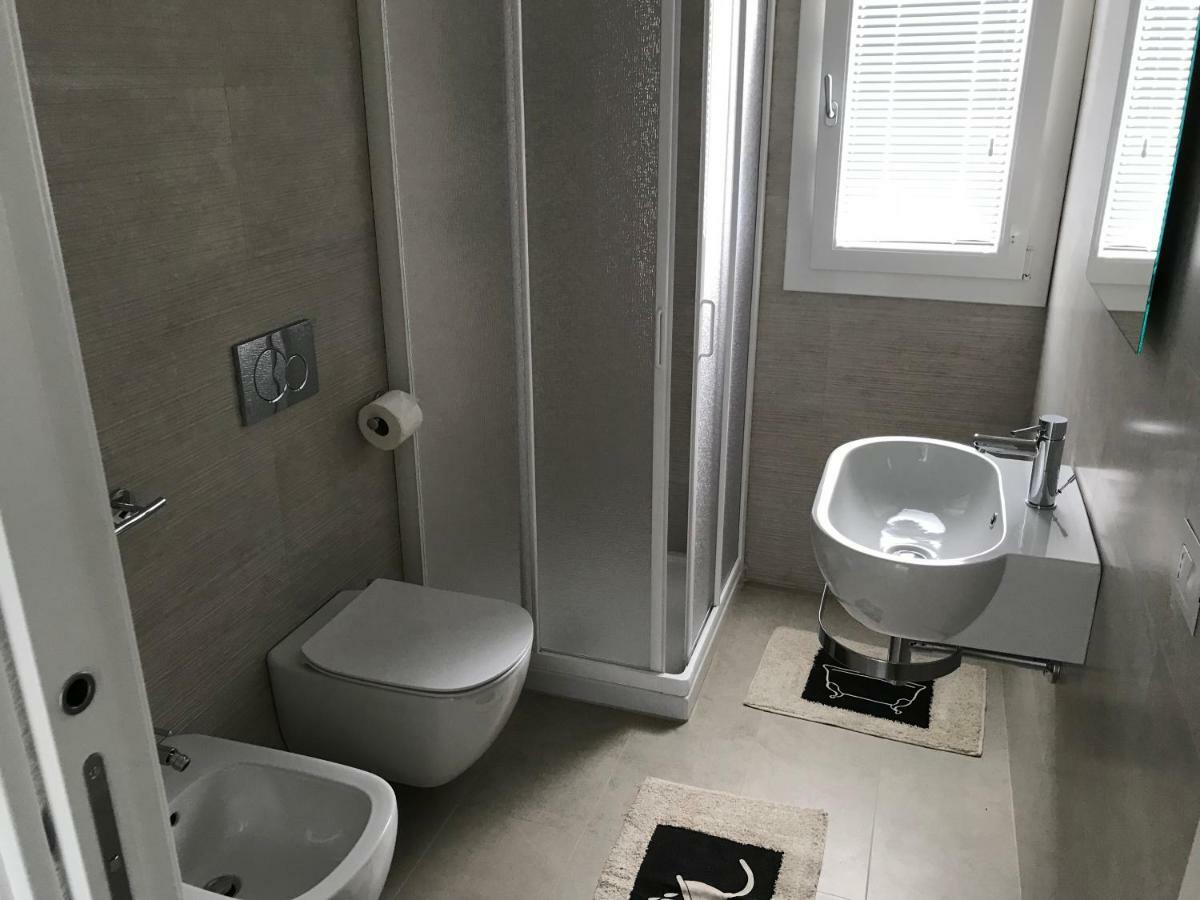 Casa Gigi Apartment Олбия Екстериор снимка