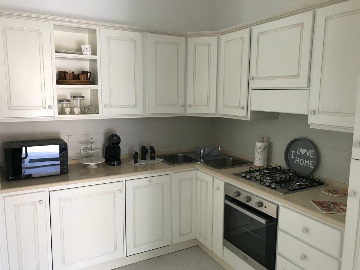 Casa Gigi Apartment Олбия Екстериор снимка